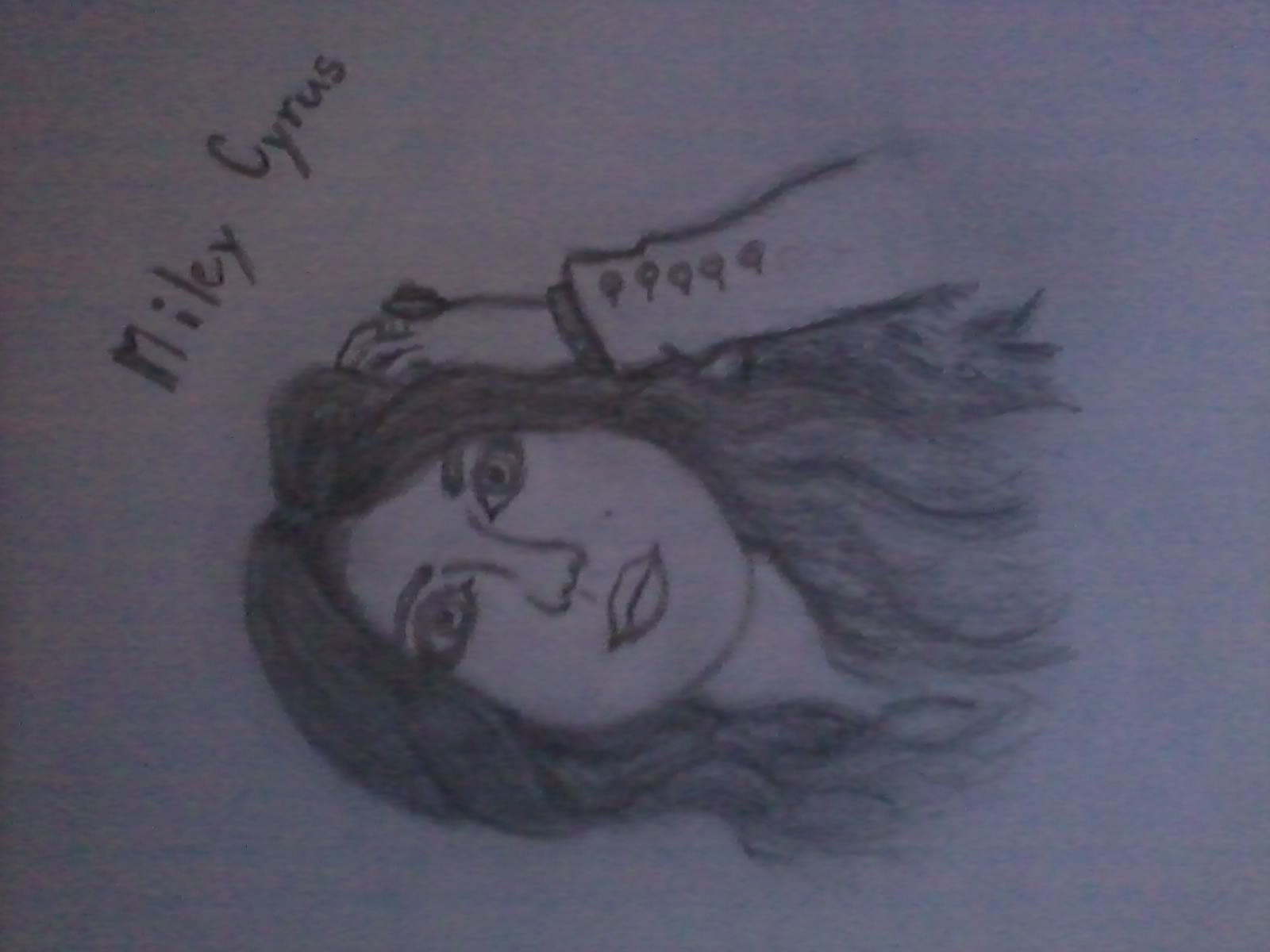 miley cyrus tužkou